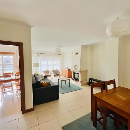 Гостевой дом Sandycamps Surf House *