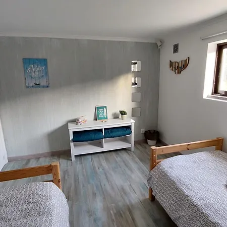 Sandycamps Surf House Baleal