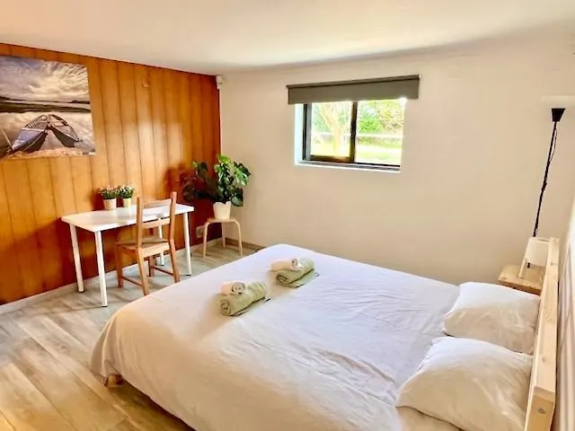 Sandycamps Surf House Baleal